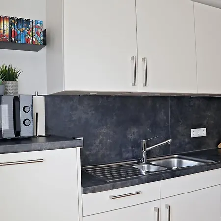 Hq16 - Modernes * نوينبورغ أم راين