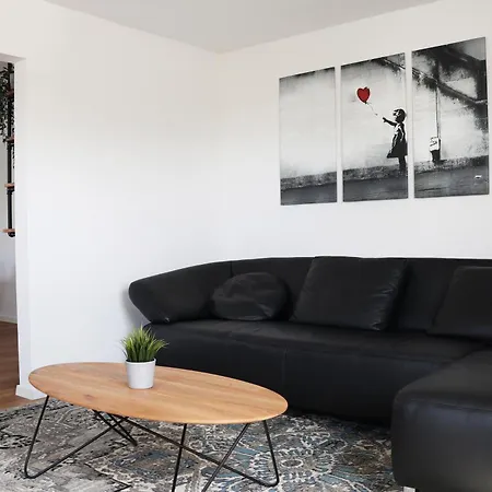 Hq16 - Modernes * نوينبورغ أم راين